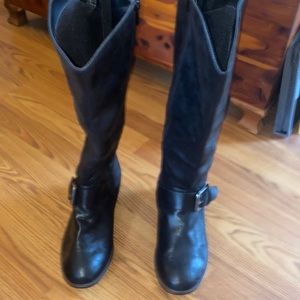 torrid NWT boots